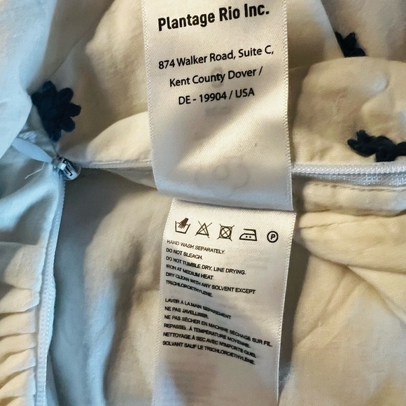 Farm Rio Women’s White and Blue Floral CropTop Size Small - Picture 11 of 12